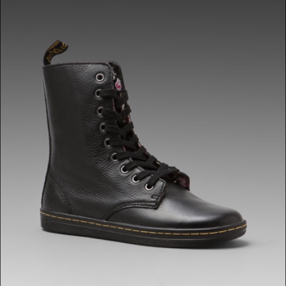 doc martens stratford